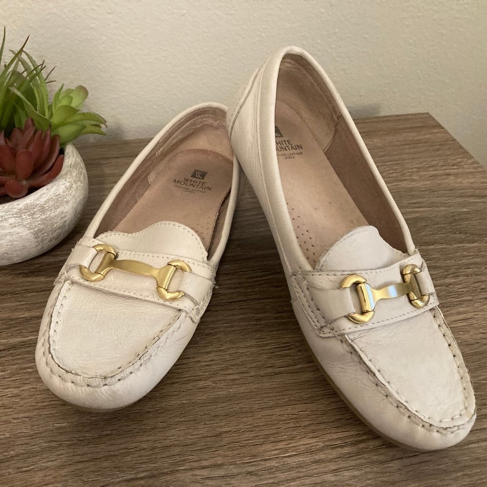 White Mountain Tumbled Leather   Scotch Padded Insole Loafer Boat Moccasin 9M